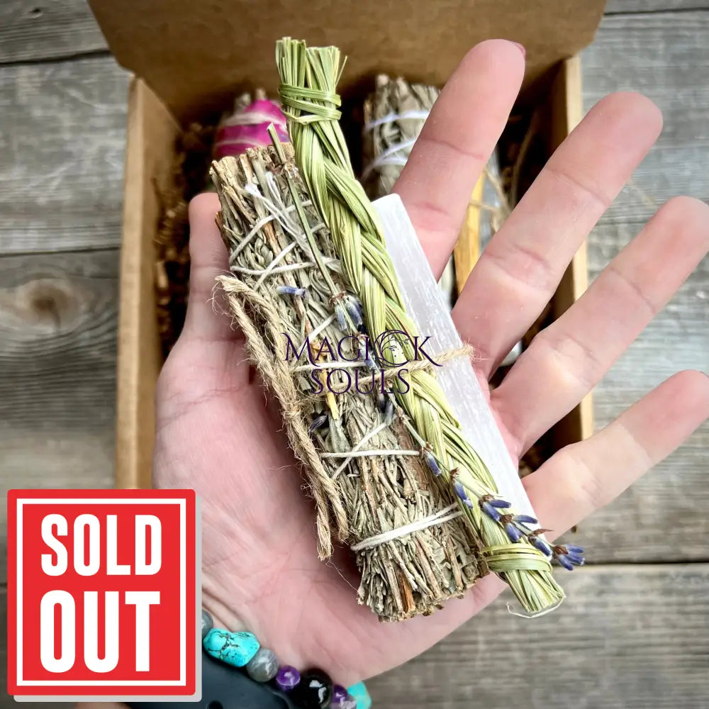 Sage Chakra Cleansing Gift Set. Blue Sage, Lavender, Selenite, Clear Quartz, Palo Santo, Lemon Grass